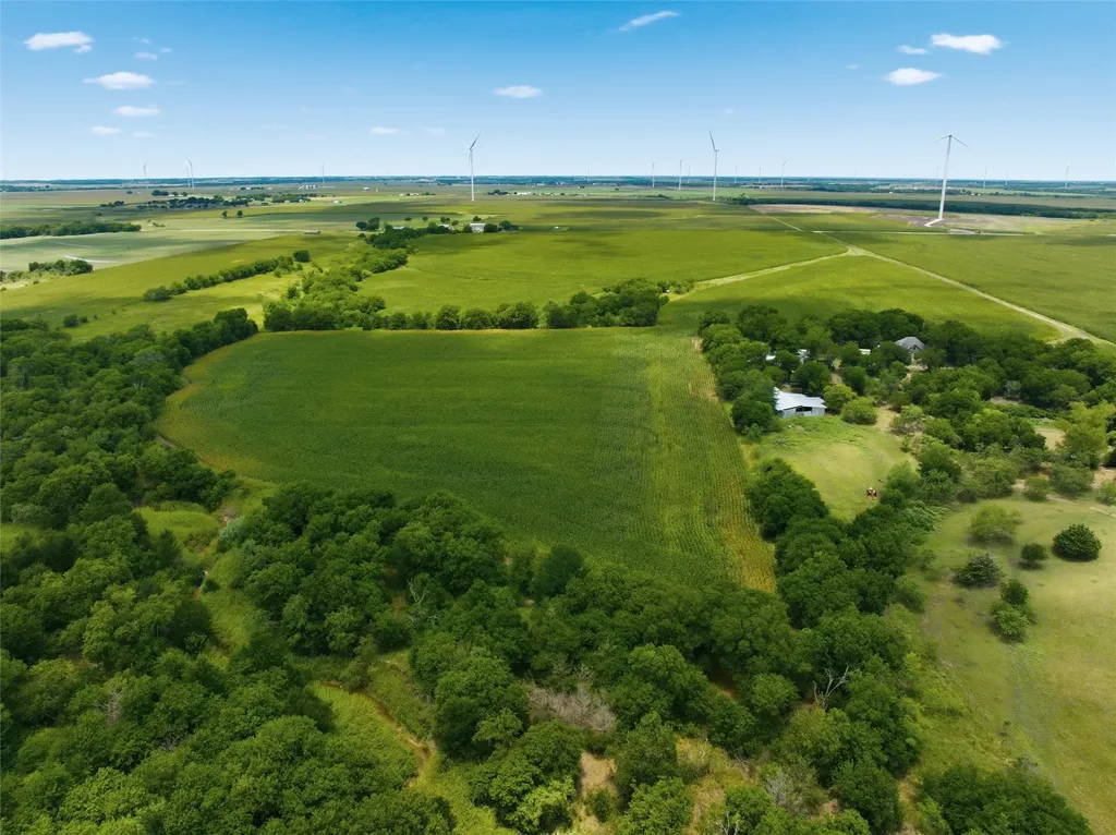 290 Hcr 3424 W Malone TX 76660