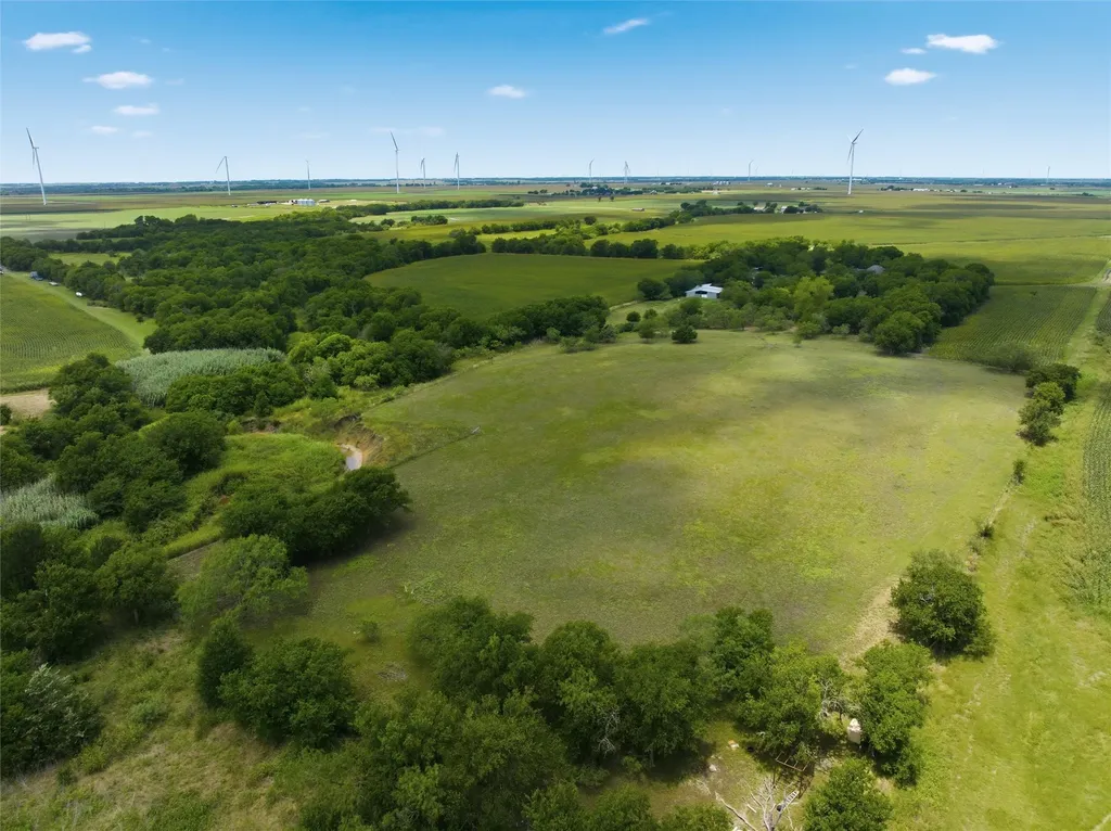 290 Hcr 3424 W Malone TX 76660