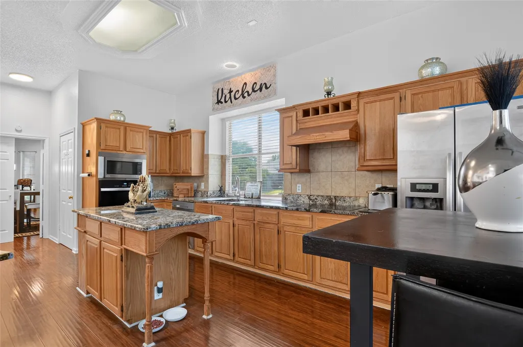 2306 Bent Brook Drive Mesquite TX 75181