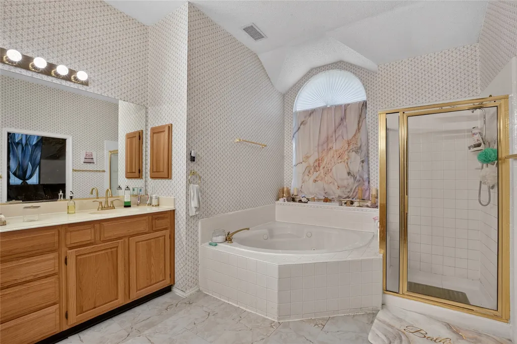 2306 Bent Brook Drive Mesquite TX 75181