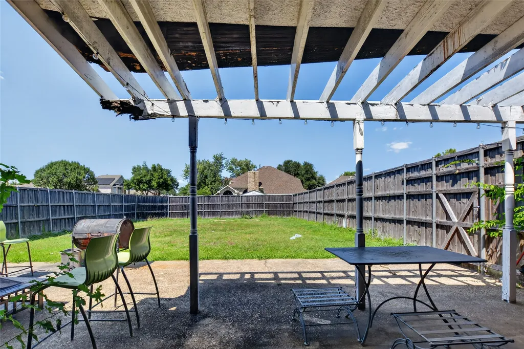 2306 Bent Brook Drive Mesquite TX 75181