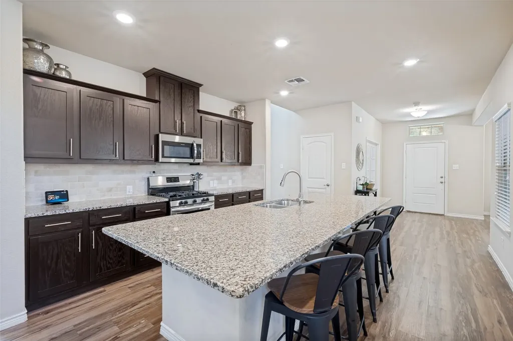 2261 Barx Drive Little Elm TX 75068