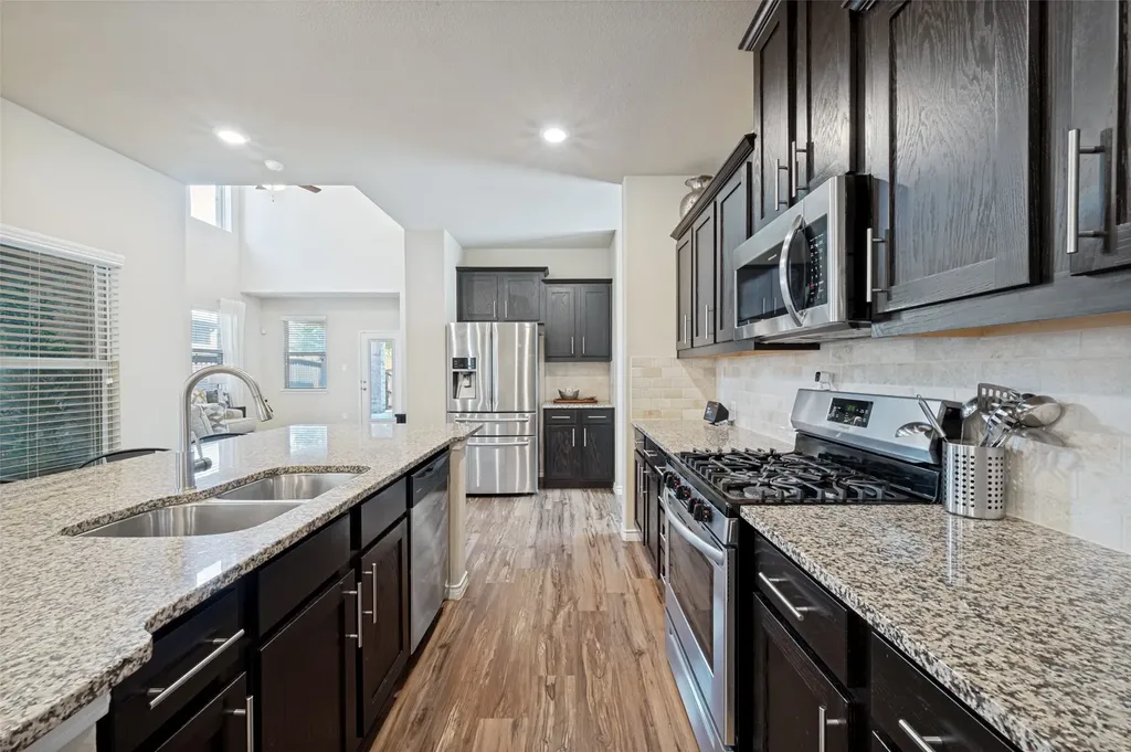 2261 Barx Drive Little Elm TX 75068