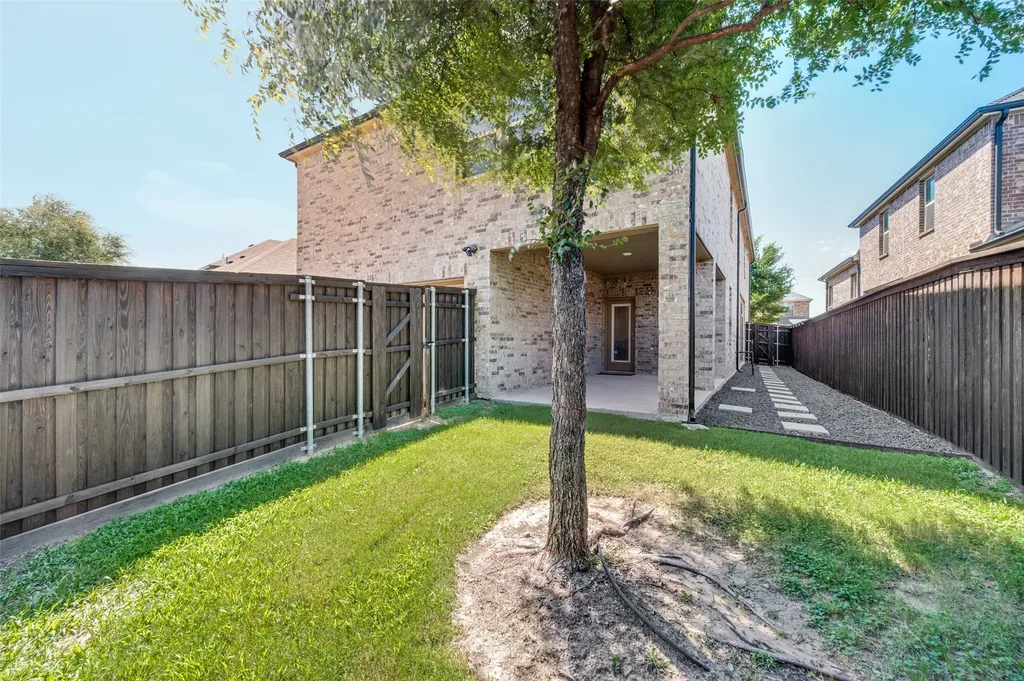 2261 Barx Drive Little Elm TX 75068