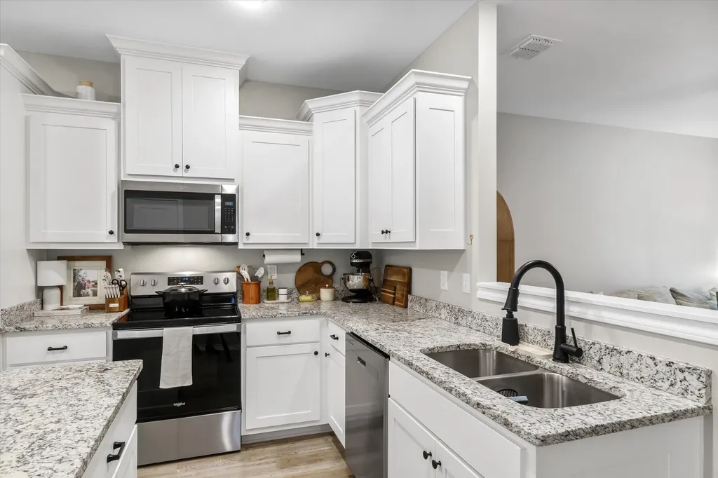 10883 Browning Street Brownsboro TX 75756