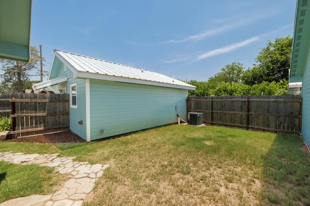1107 Vine Street Abilene TX 79602