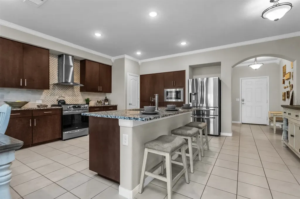 529 Bermuda Avenue Lancaster TX 75146