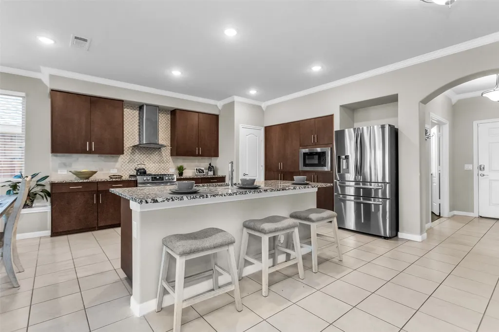 529 Bermuda Avenue Lancaster TX 75146
