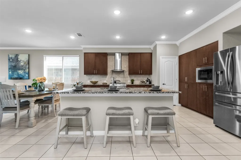 529 Bermuda Avenue Lancaster TX 75146
