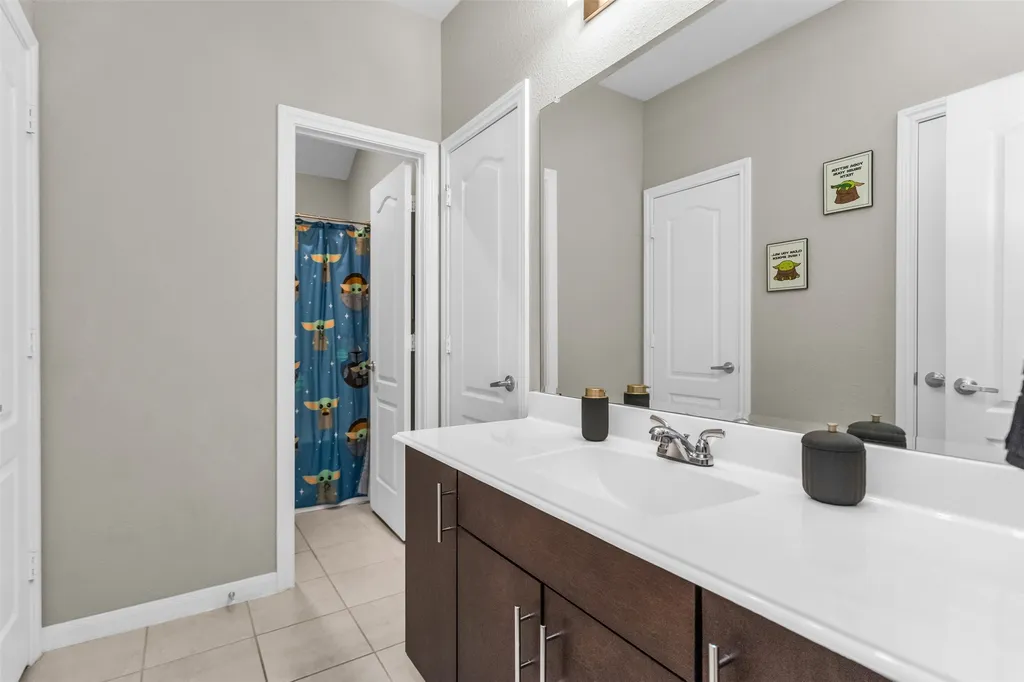 529 Bermuda Avenue Lancaster TX 75146