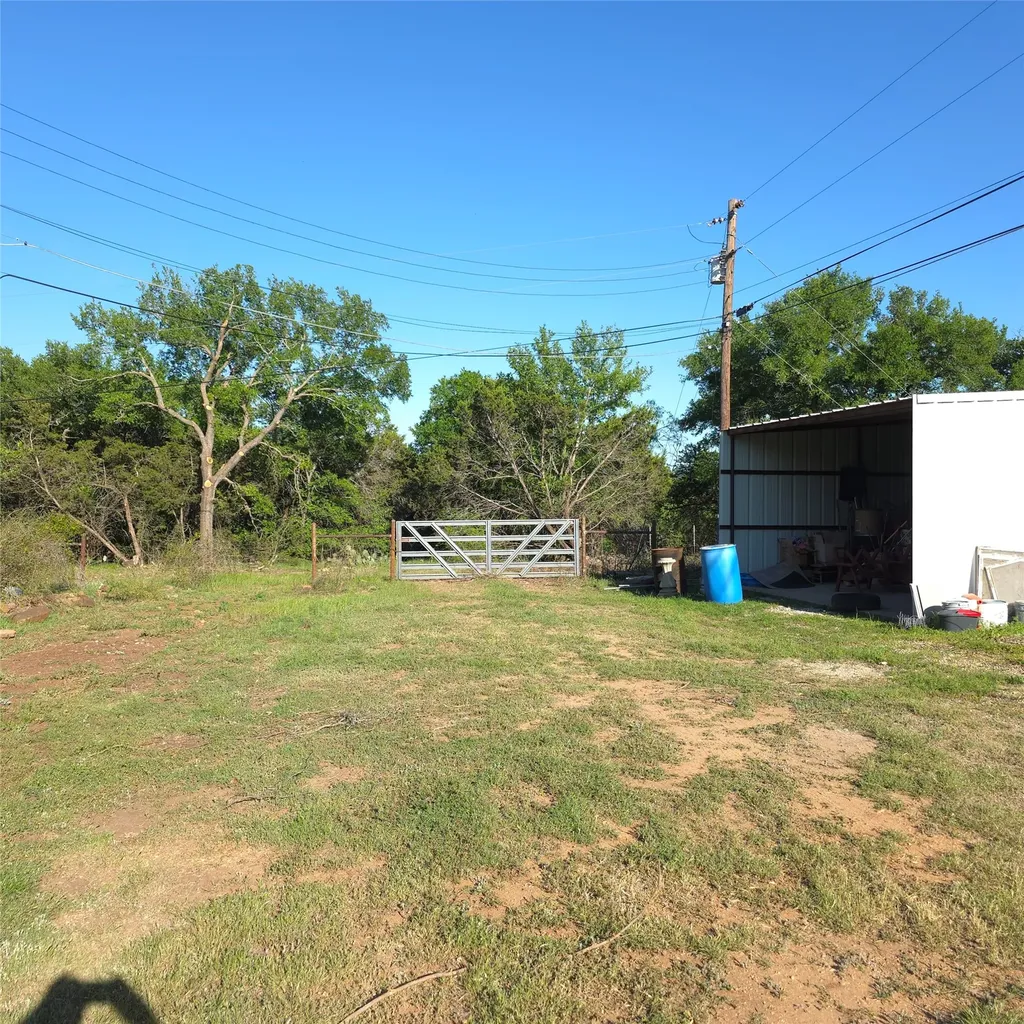 135 Elm Street Palo Pinto TX 76484