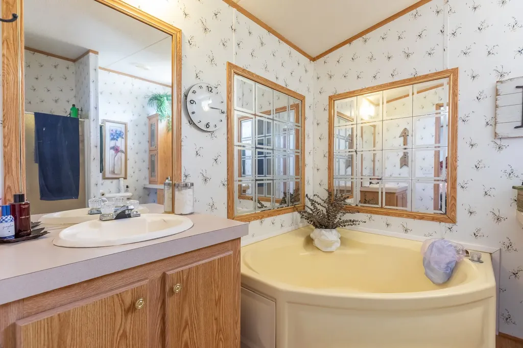 209 Lakeview Drive Coleman TX 76834