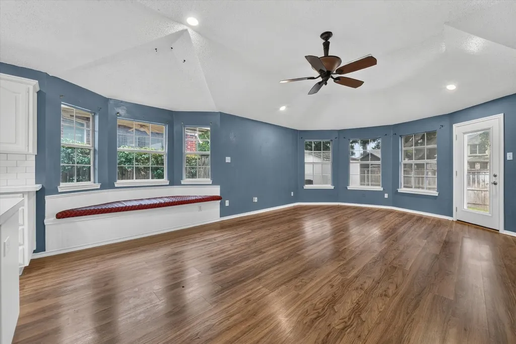 7700 Black Bear Court Fort Worth TX 76137