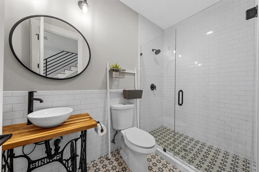 252 Austin Hines Drive China Spring TX 76633