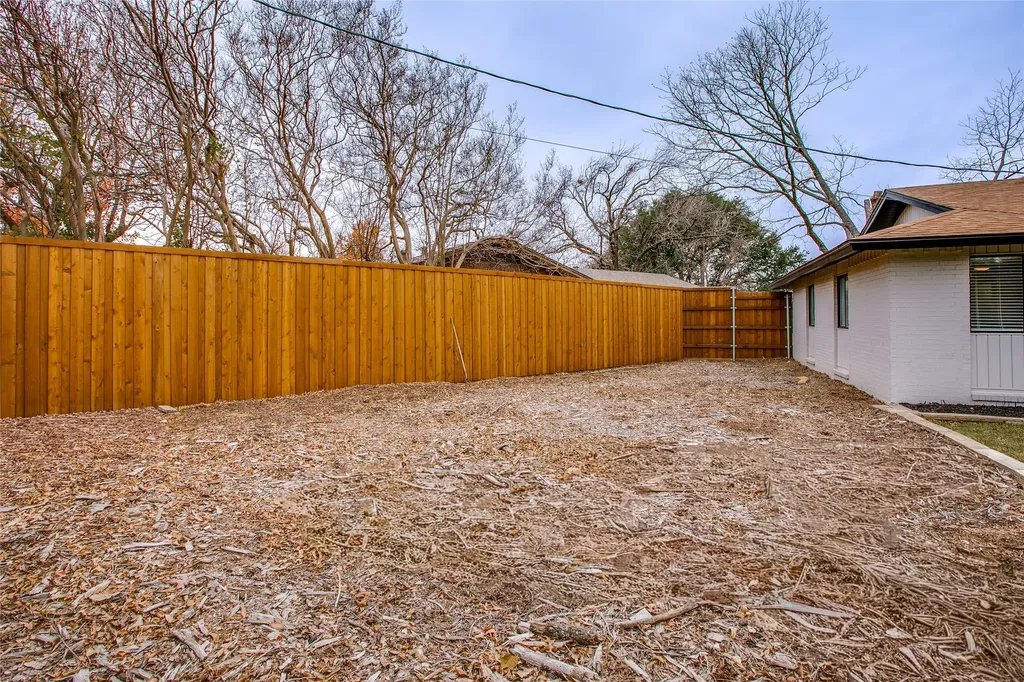 9635 Talina Drive Dallas TX 75228