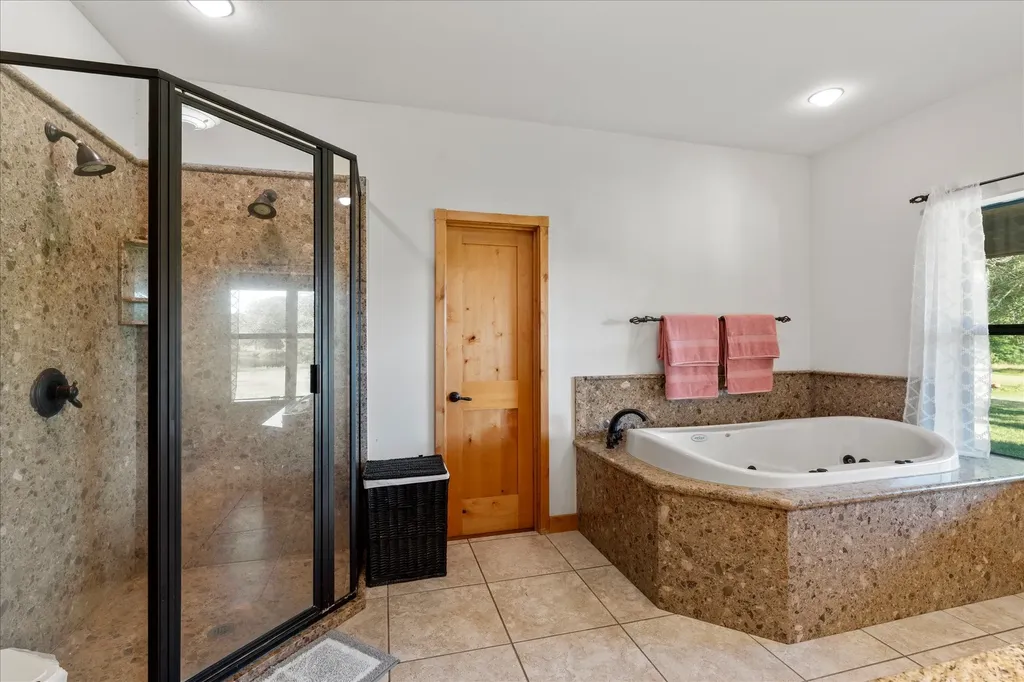 390 County Road 1573 Alba TX 75410