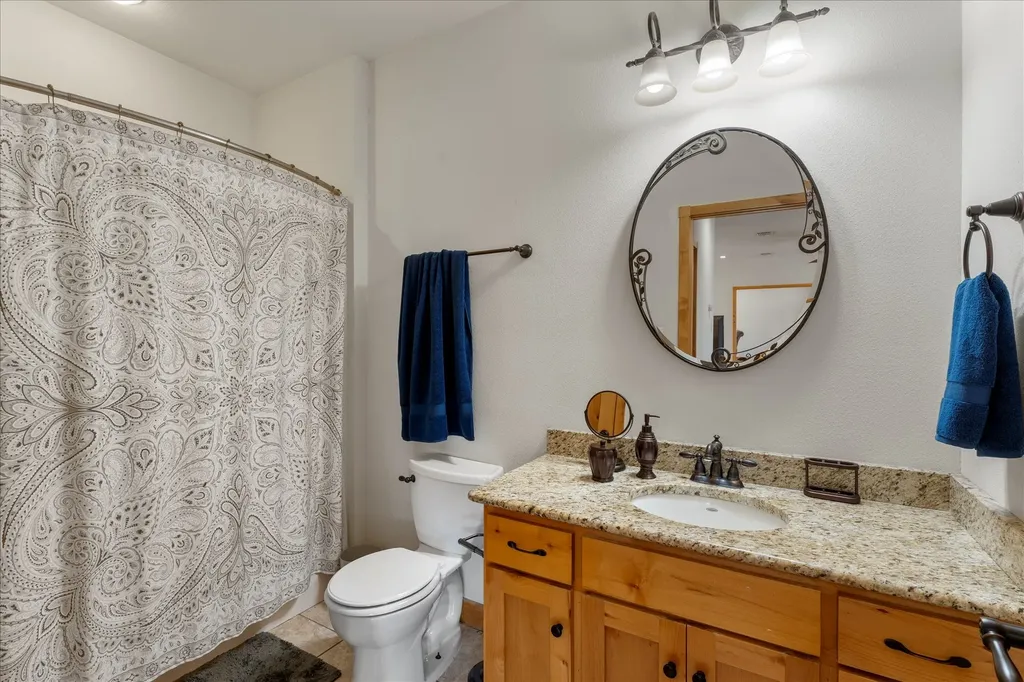 390 County Road 1573 Alba TX 75410