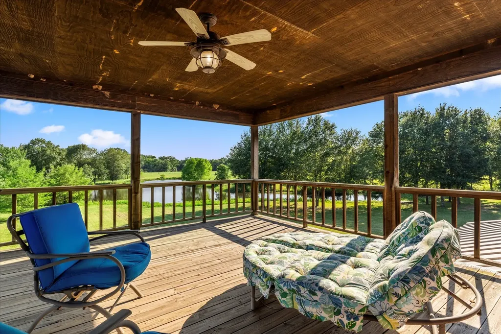 390 County Road 1573 Alba TX 75410