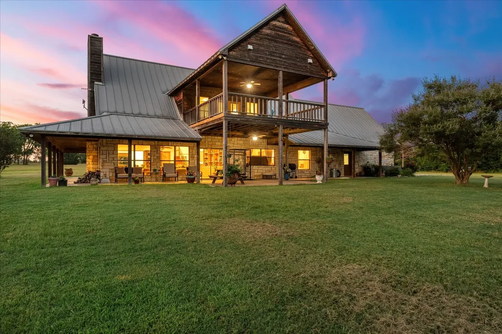 390 County Road 1573 Alba TX 75410