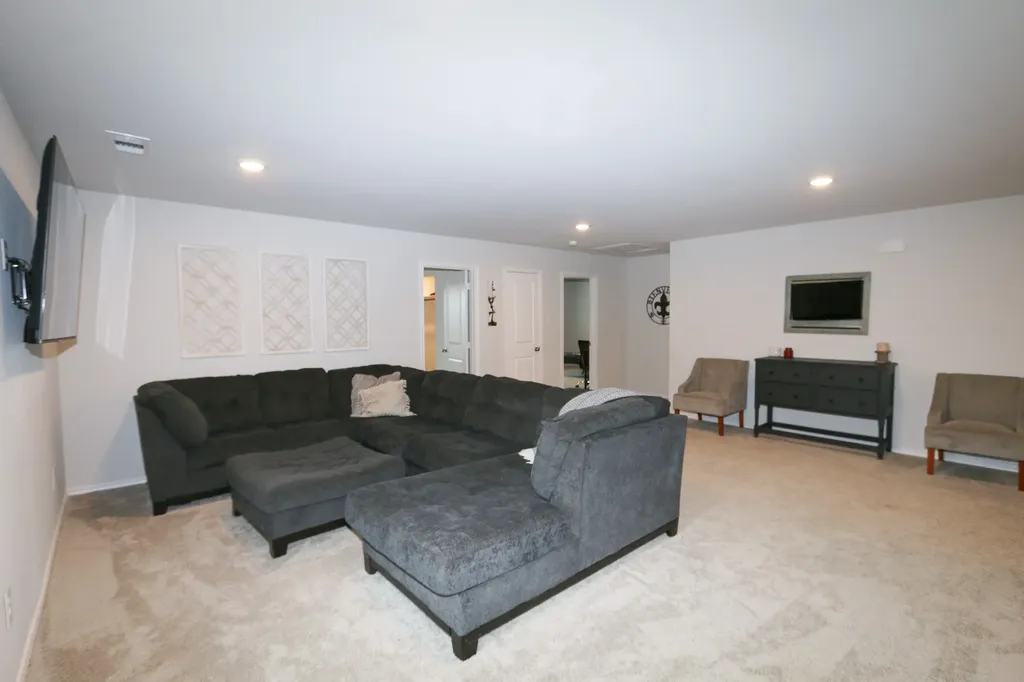 1206 River Oaks Lane Chandler TX 75758
