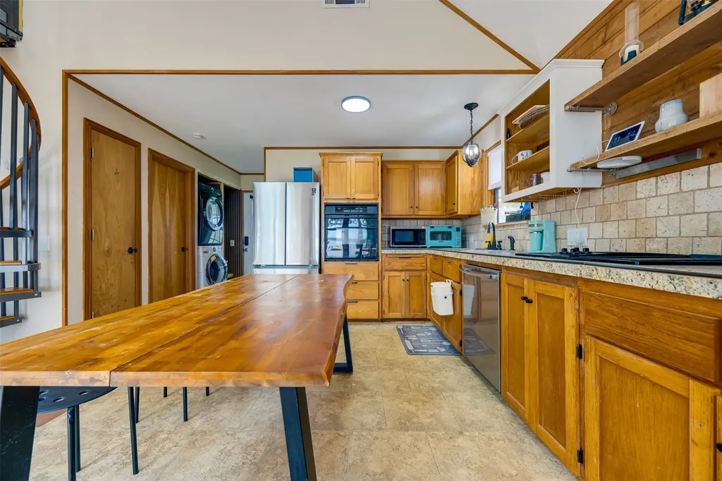 4737 Sunrise Drive Chandler TX 75758