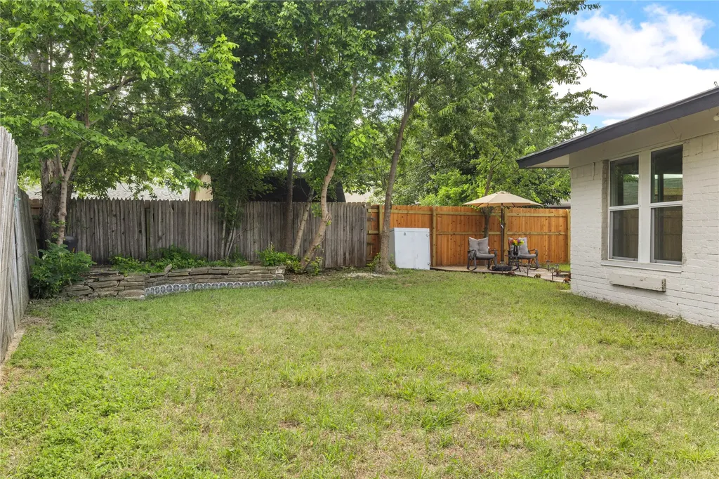 126 Sunnydale Lewisville TX 75067