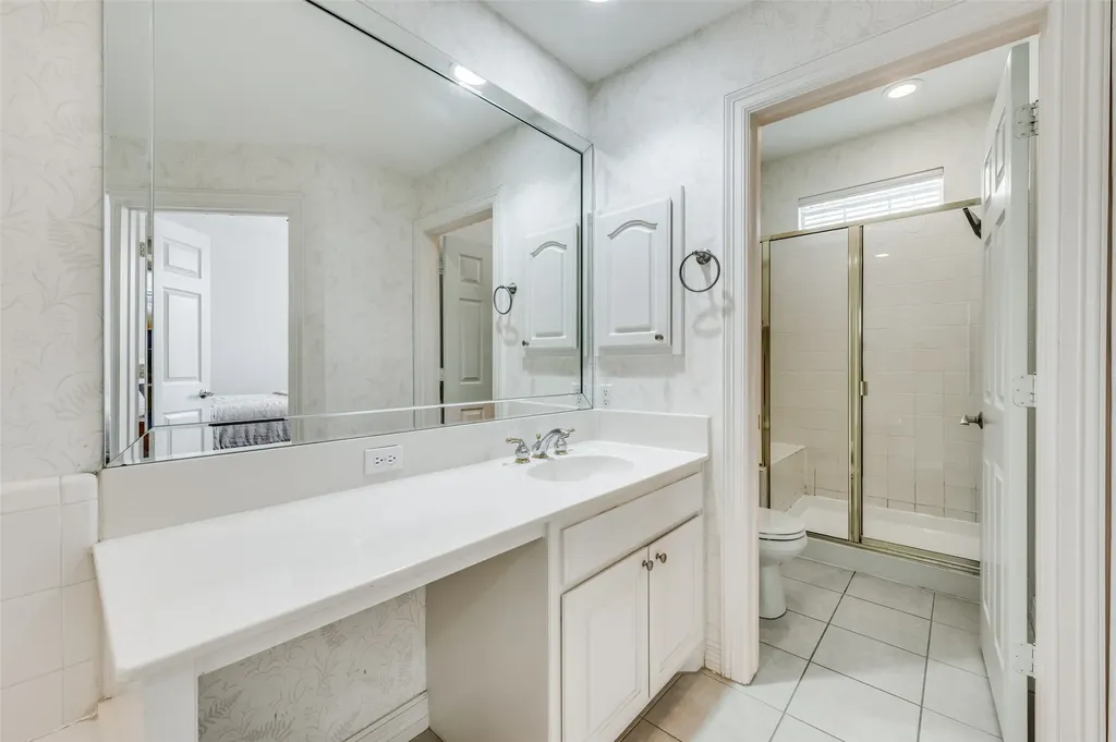 4119 Juliard Drive Addison TX 75001