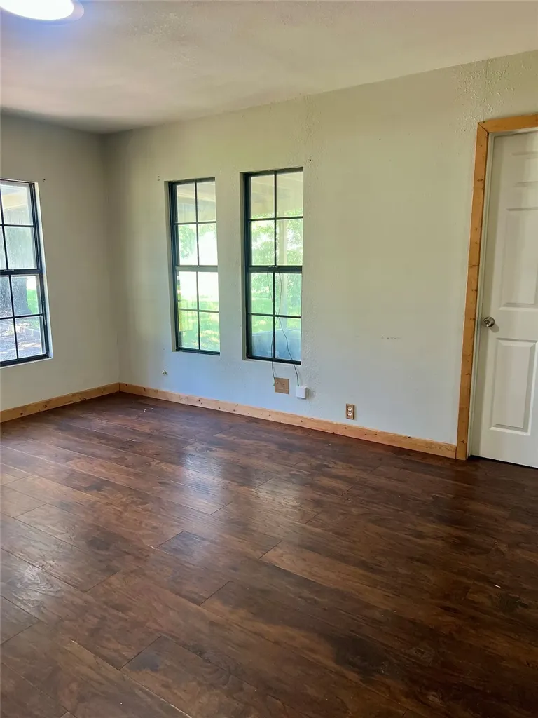 2402 Greenway Drive Brownwood TX 76801