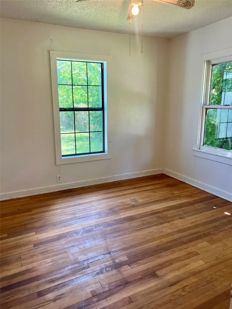 2402 Greenway Drive Brownwood TX 76801