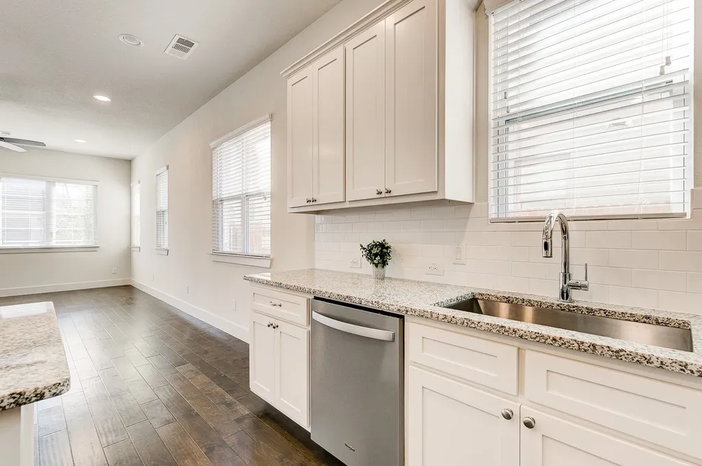 2816 Merrimac Street Fort Worth TX 76107