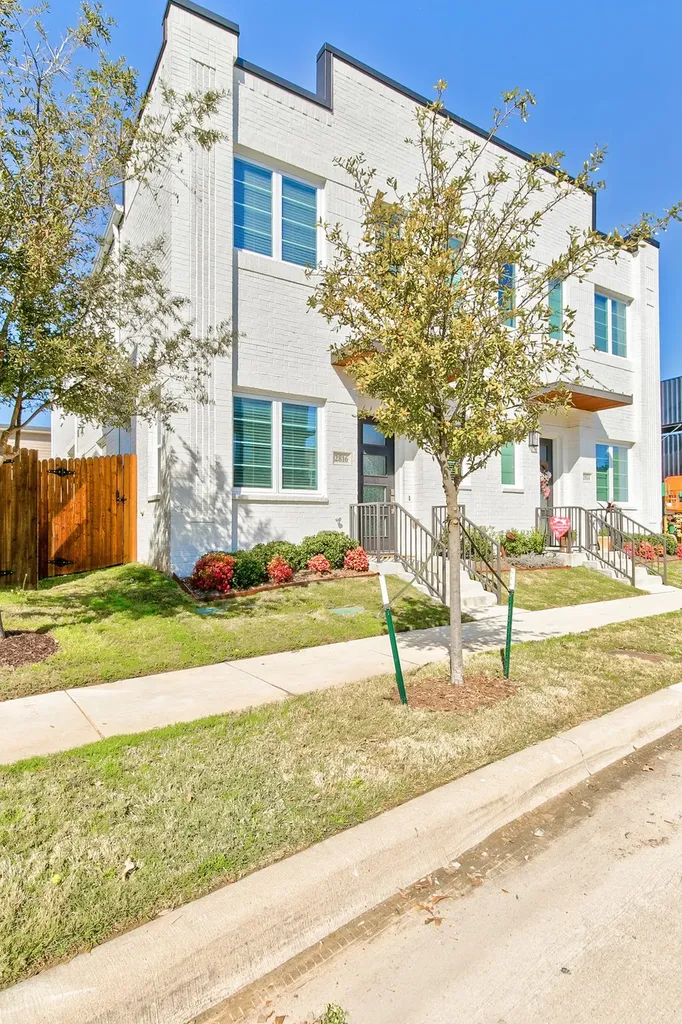 2816 Merrimac Street Fort Worth TX 76107