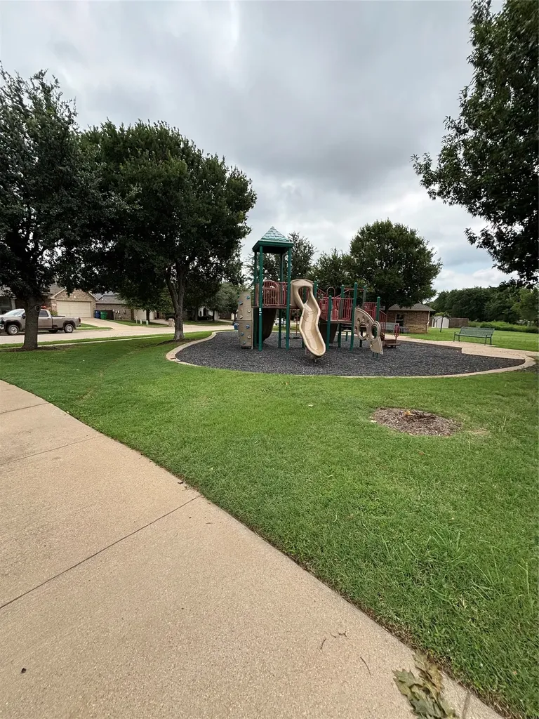 905 Walls Boulevard Crowley TX 76036