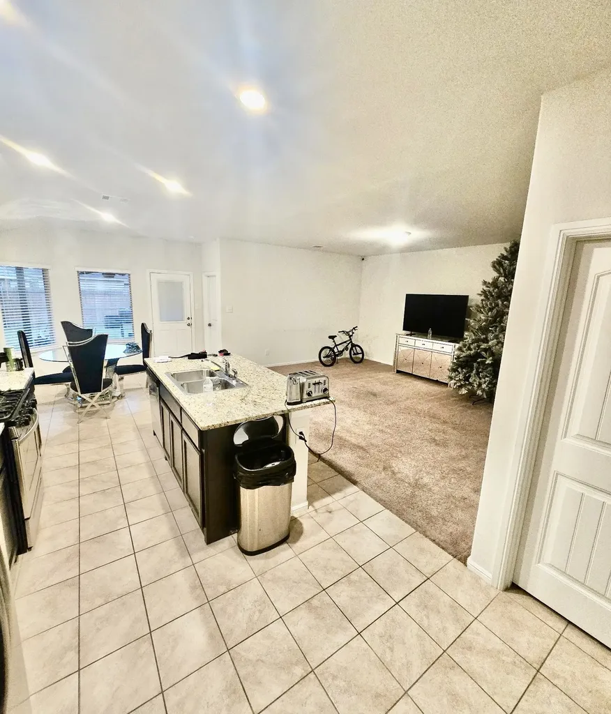 905 Walls Boulevard Crowley TX 76036