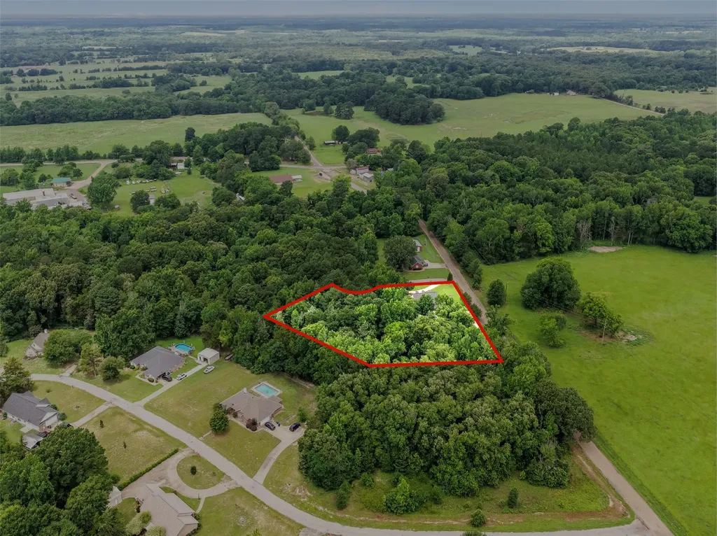 15 County Road 3244 Mt Pleasant TX 75455
