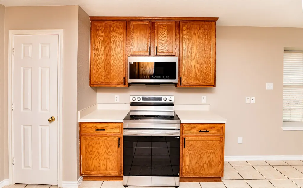 8836 Wayne Street Cross Roads TX 76227