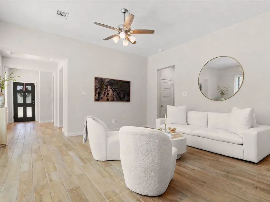166 Palo Duro Bend Rhome TX 76078