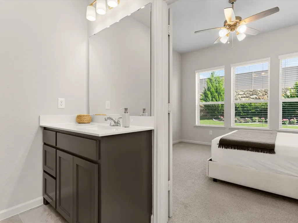 166 Palo Duro Bend Rhome TX 76078