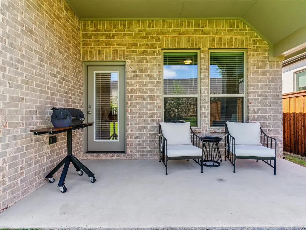 166 Palo Duro Bend Rhome TX 76078