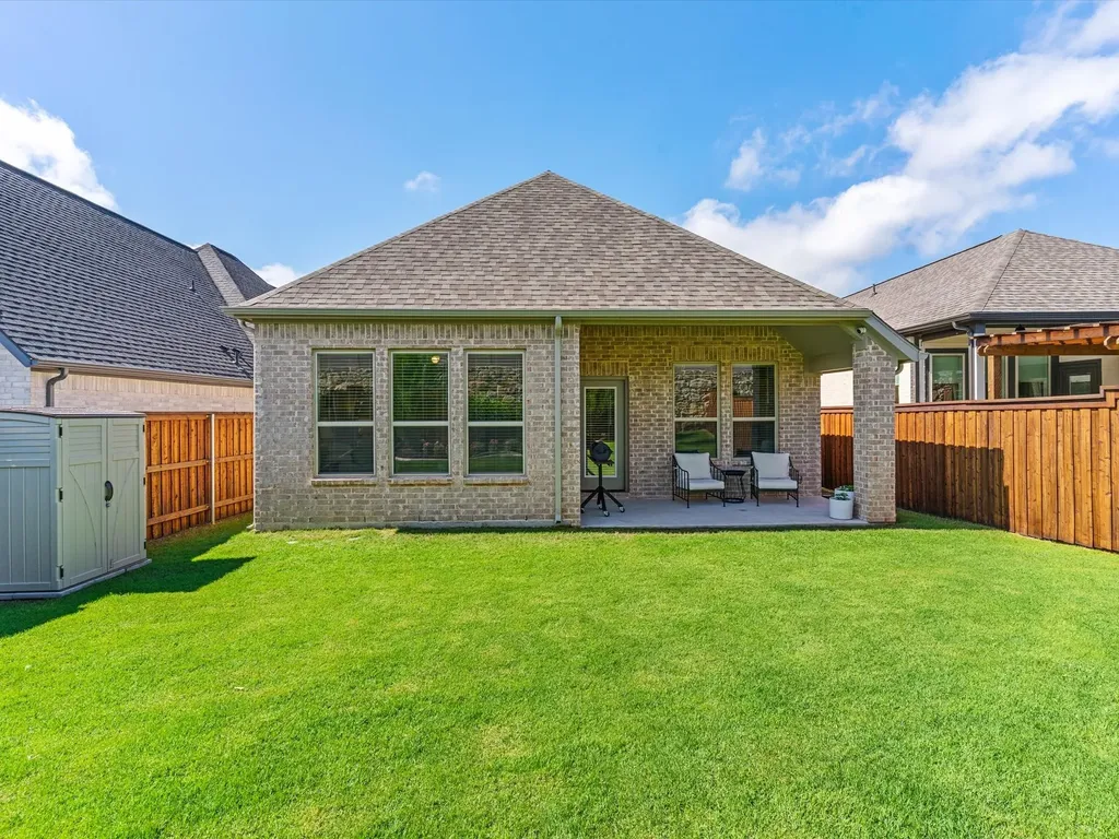 166 Palo Duro Bend Rhome TX 76078