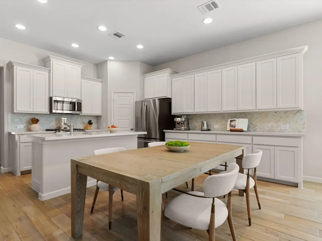 166 Palo Duro Bend Rhome TX 76078
