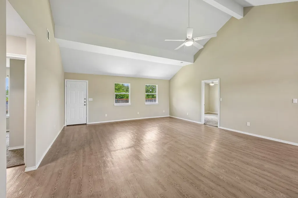 433 Whitney Court Rio Vista TX 76093