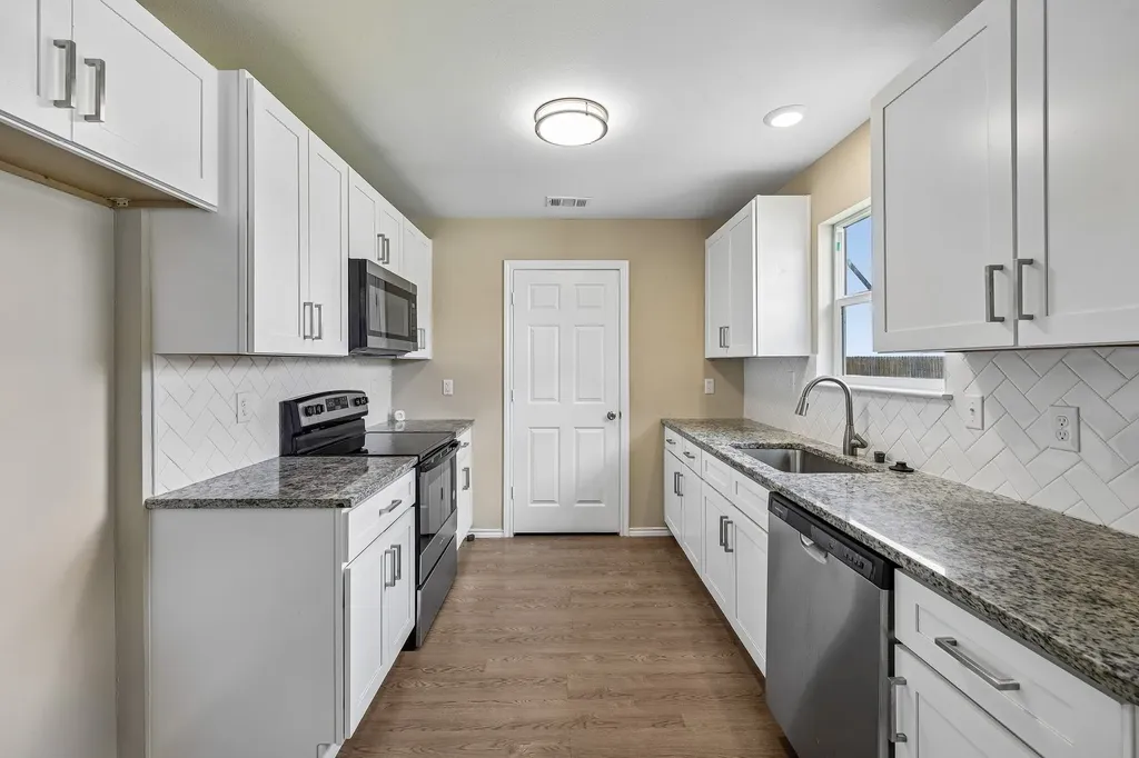 433 Whitney Court Rio Vista TX 76093