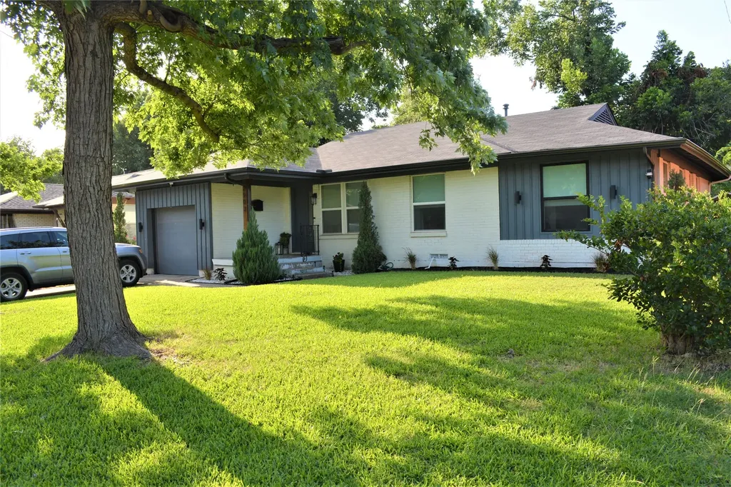 2903 Healey Drive Dallas TX 75228
