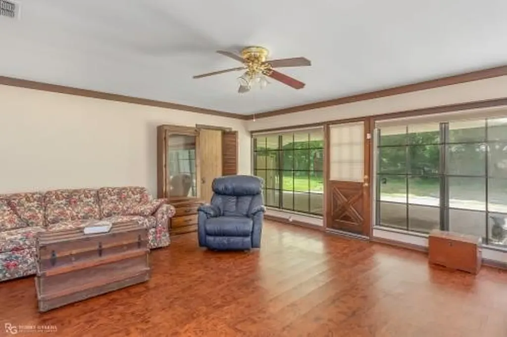 6386 Colquitt Road Keithville LA 71047