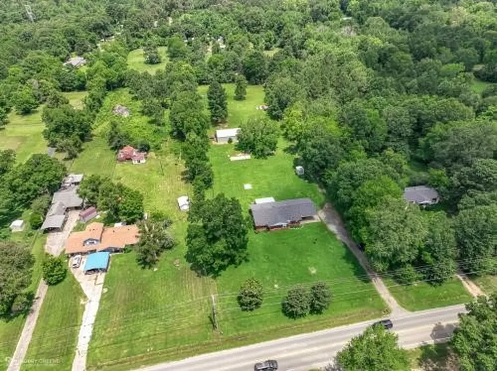 6386 Colquitt Road Keithville LA 71047