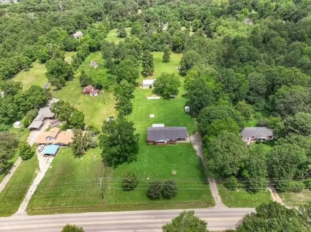 6386 Colquitt Road Keithville LA 71047
