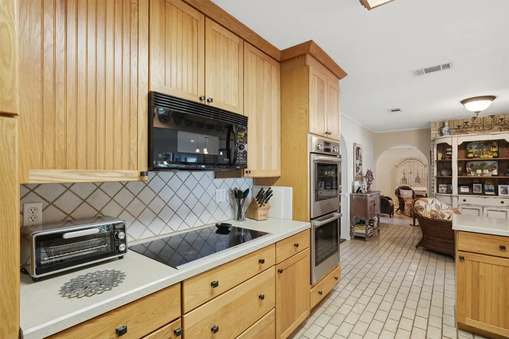 6426 Walters Bend Court Granbury TX 76049