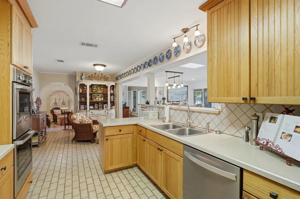 6426 Walters Bend Court Granbury TX 76049
