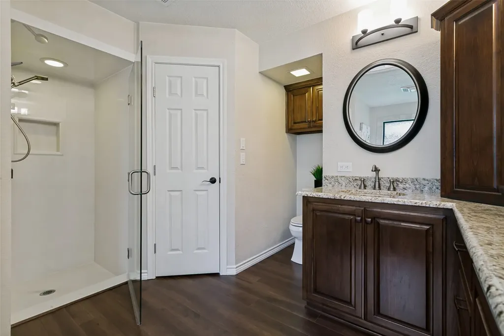 3709 Fieldcrest Lane Bedford TX 76021
