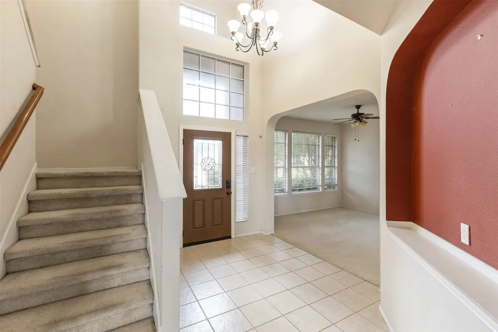 903 Summerbrook Drive Euless TX 76040
